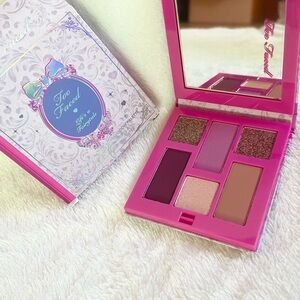 Too Faced Life's a Fairytale Eyeshadow Mini Palette, Limited Edition,